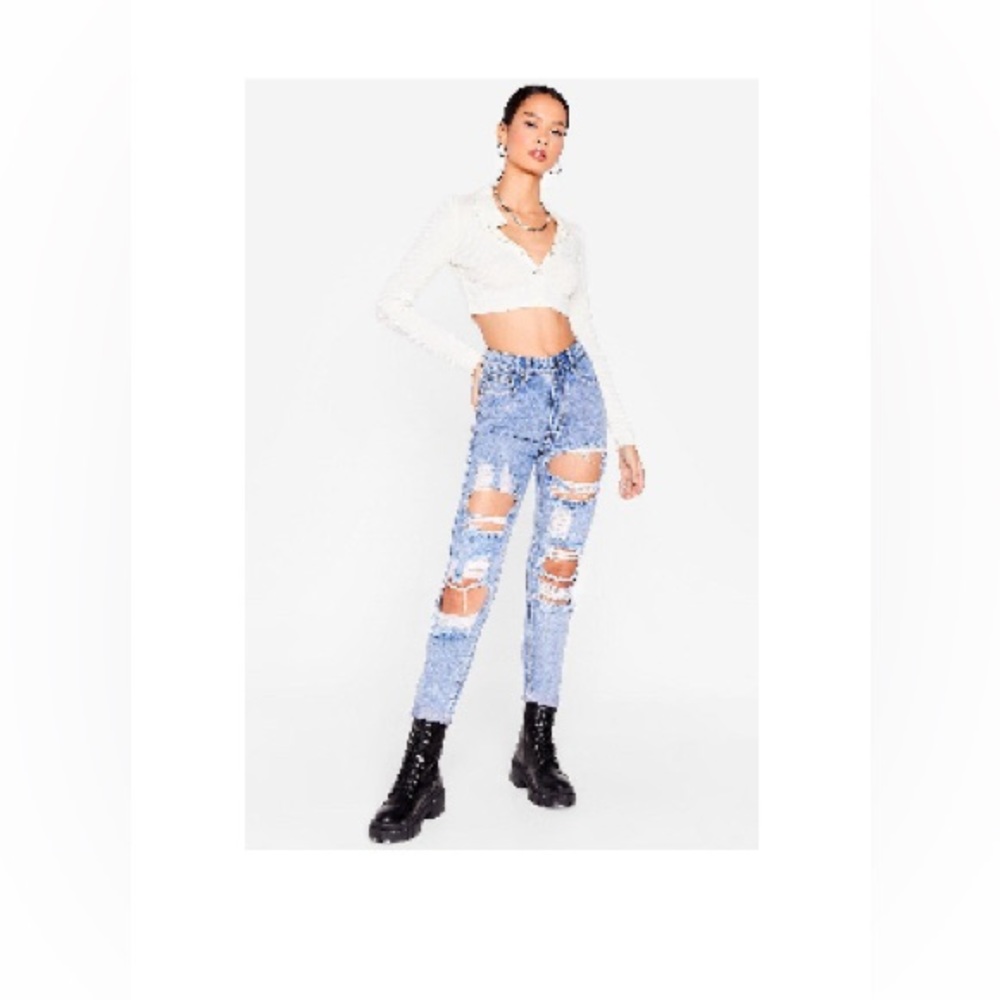 NWOT Nasty Gal distressed jeans